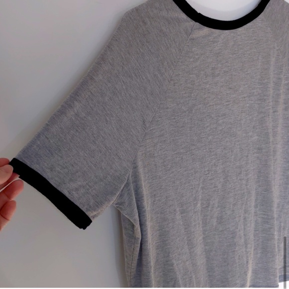 Fifth Sun Tee with front tie and Dog Person graphic - Picture 5 of 5